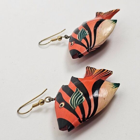 Vintage Fish Hand Painted Orange Wood Dangle Hook Pierced Tropical Boho Earrings - Picture 5 of 9